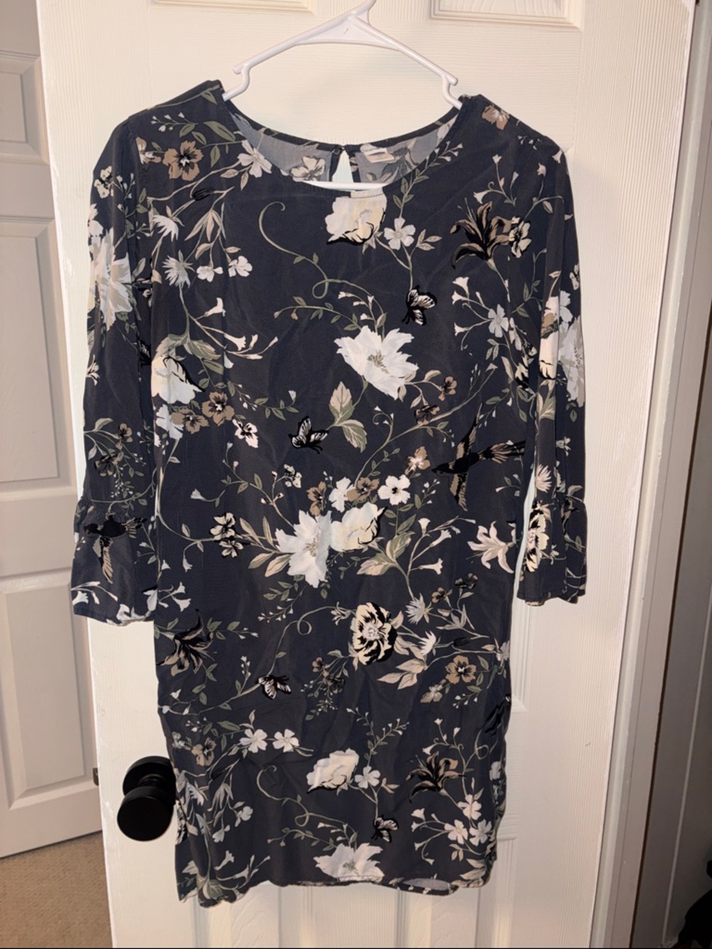 Old Navy Navy Floral Long-Sleeve Shift Dress